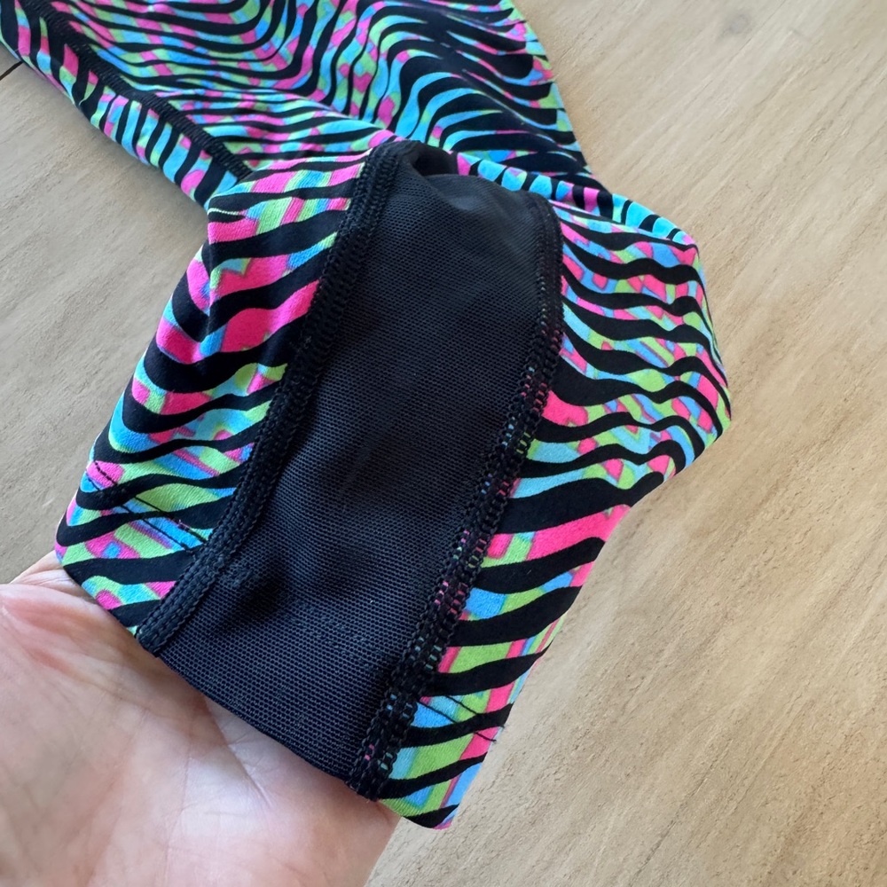 Nike Sidewinder EPIC running crop tights- like new- fun- multi color - Picture 4 of 9